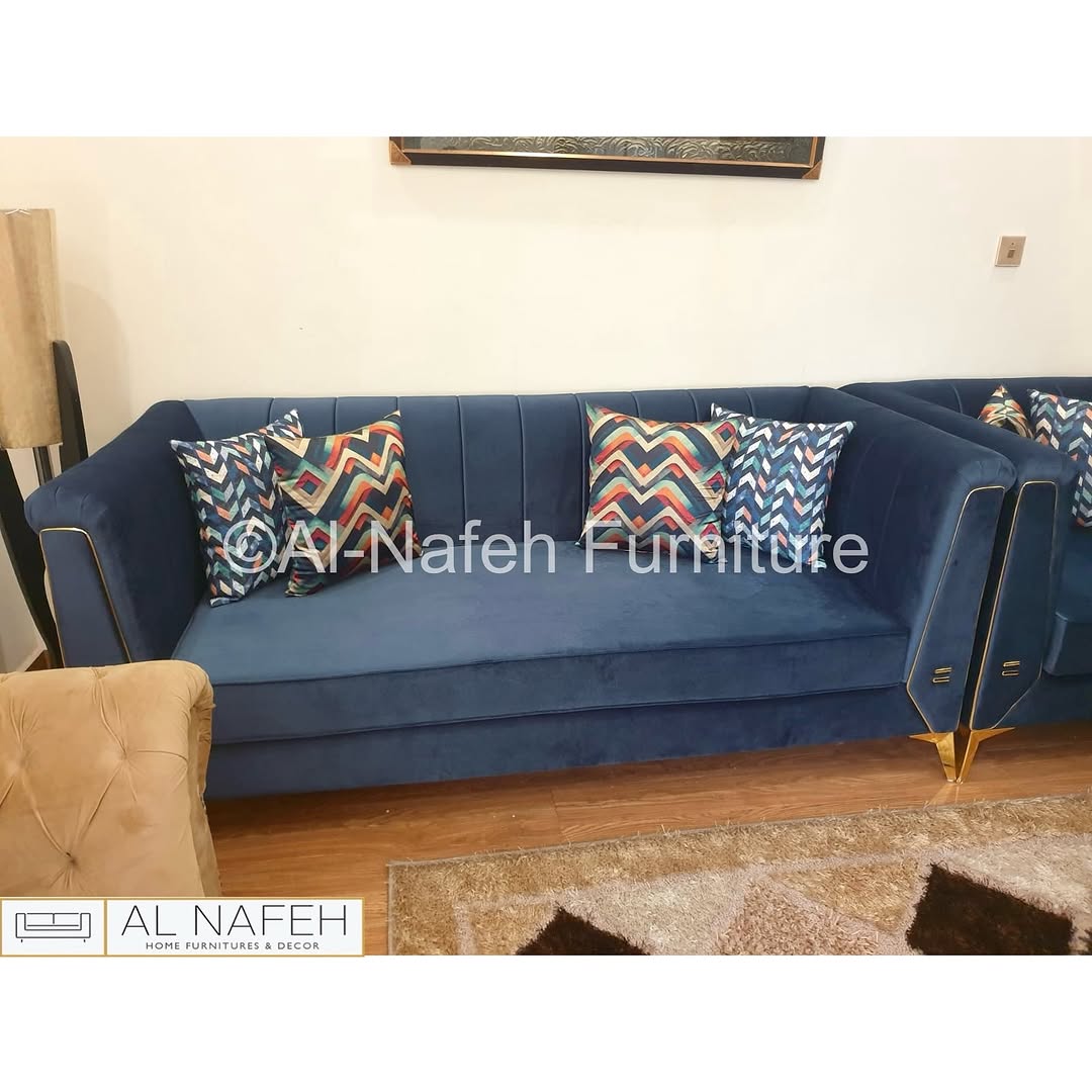 THE EVORA SOFA