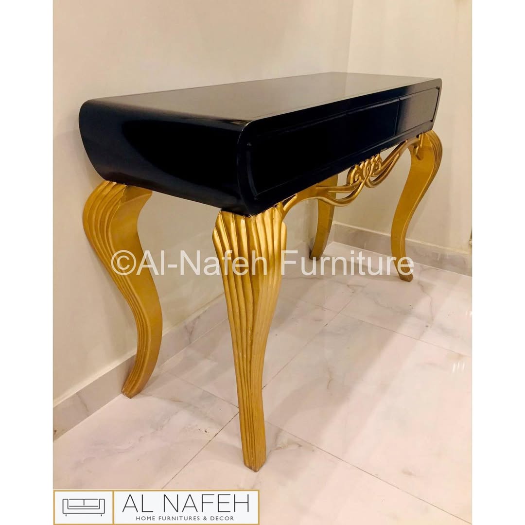 THE NOIR CONSOLE