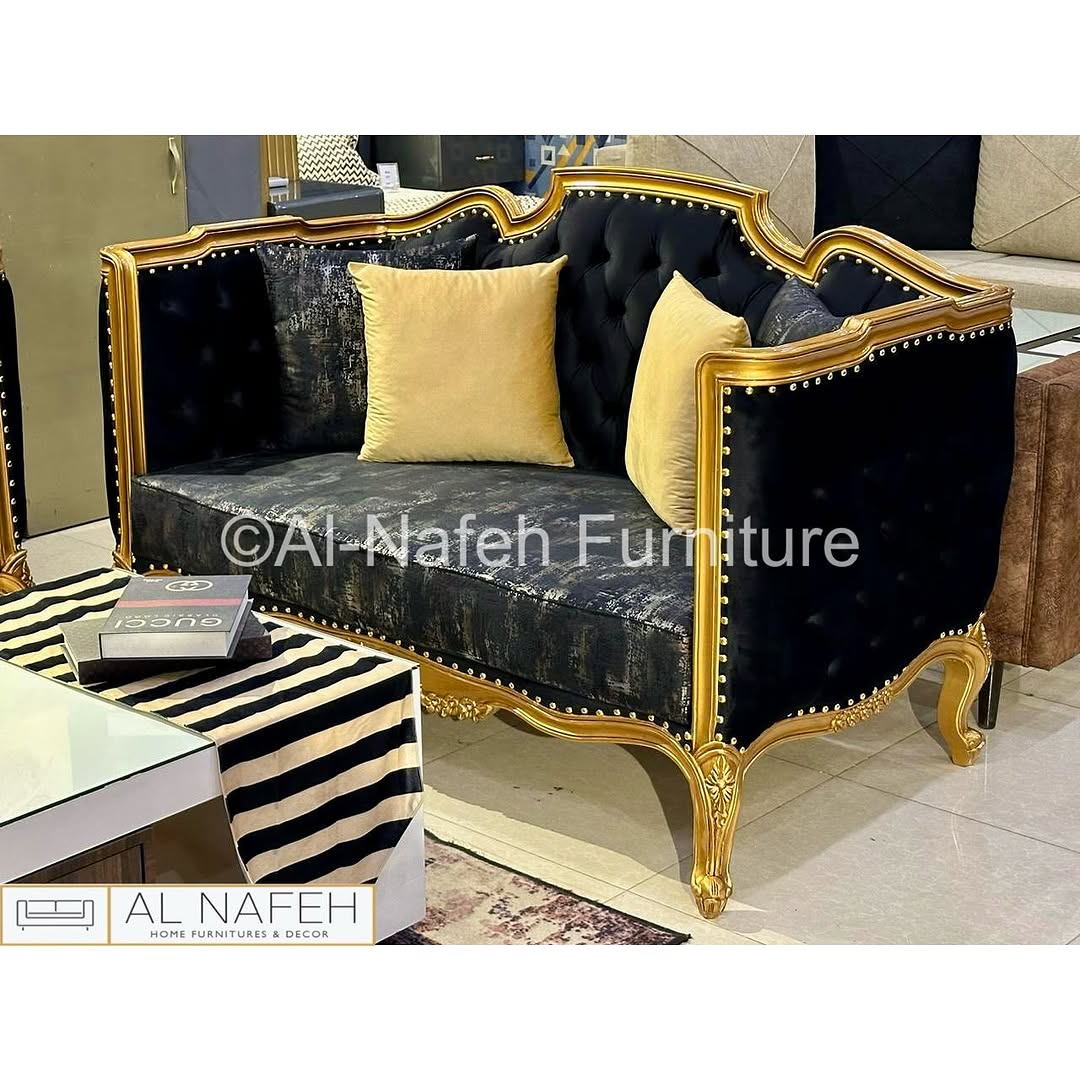 THE MARIANO SOFA