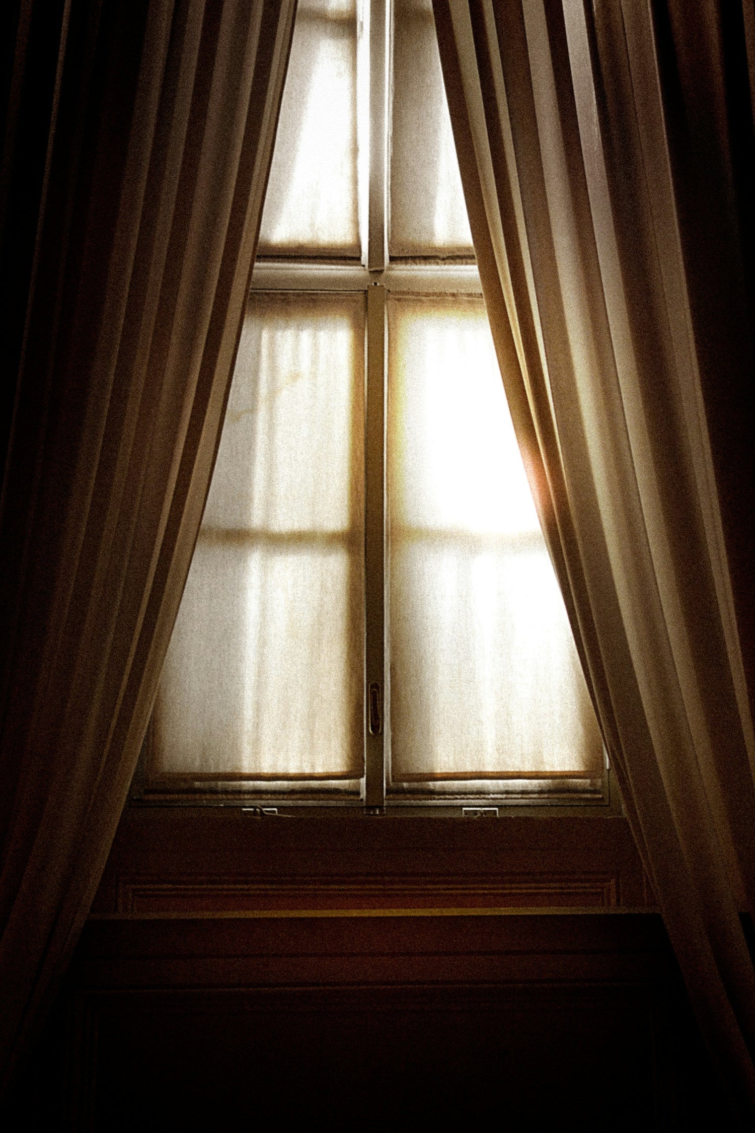 Curtain