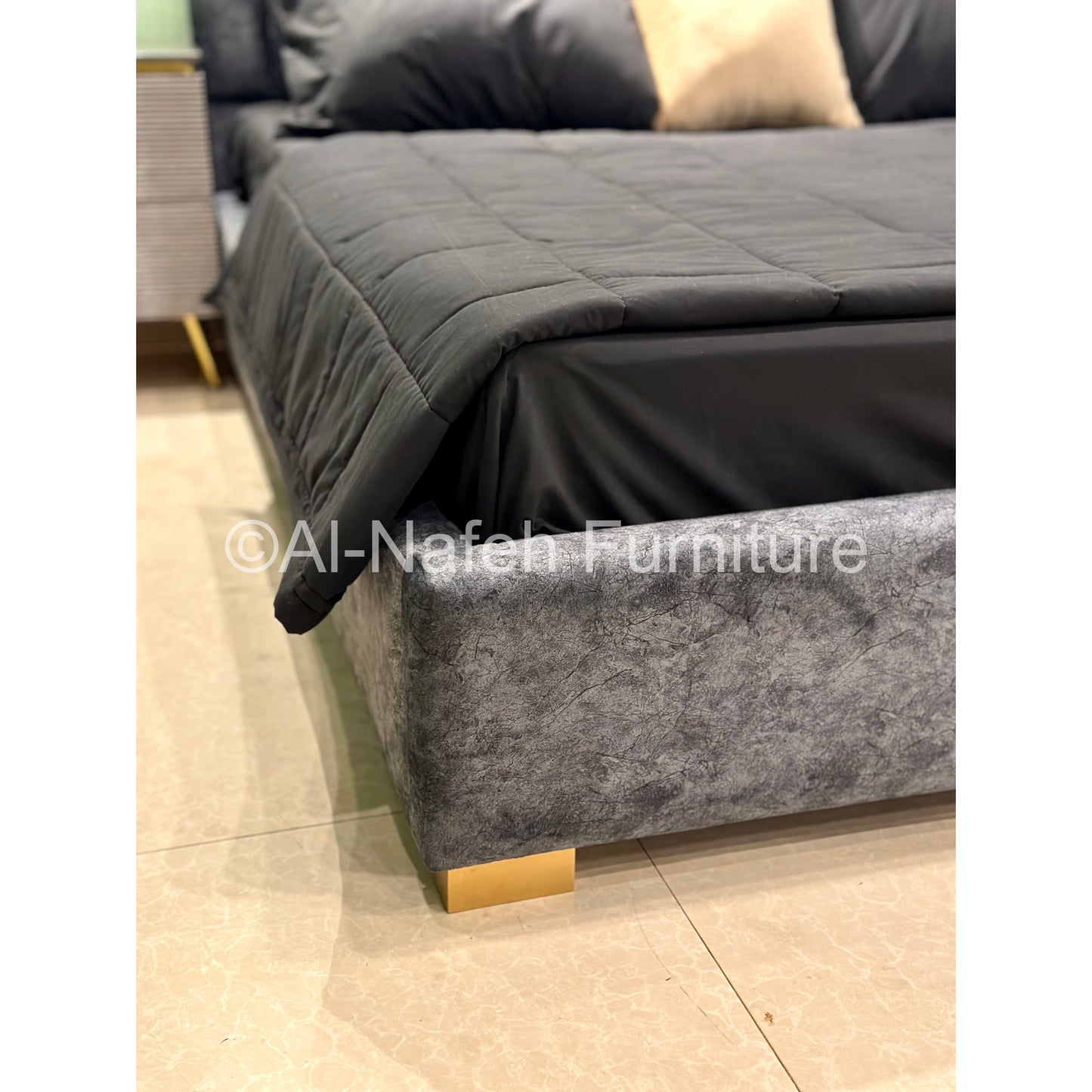 THE VISTA BED