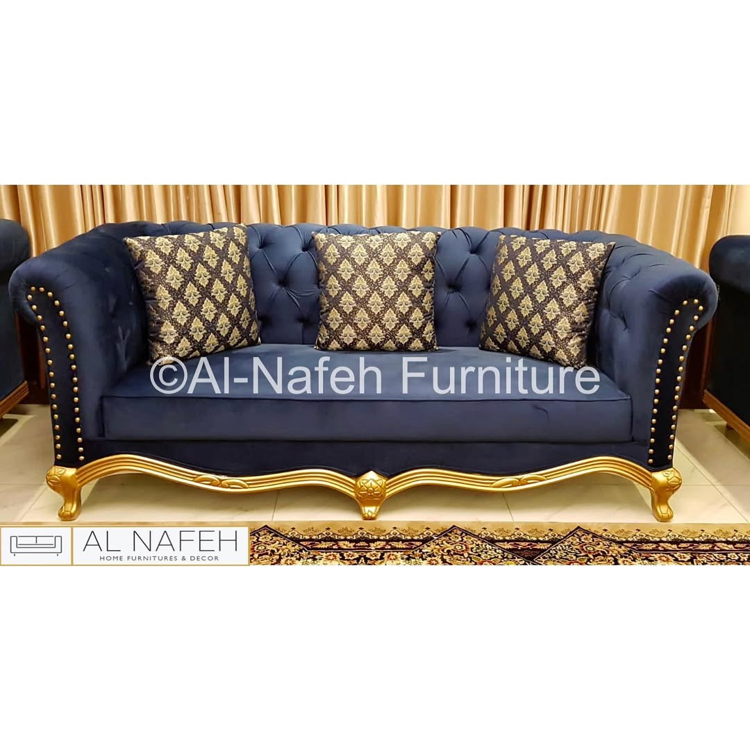 THE VICTORIAN CHESTERFIELD SOFA