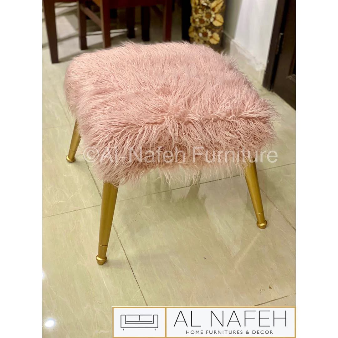 THE PINK LILY FUR STOOL